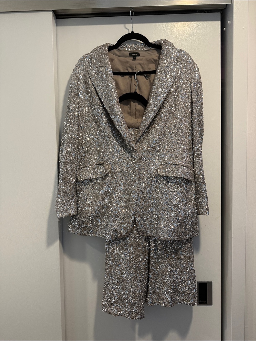 Express Sequin Blazer and flared pants Set in Silver